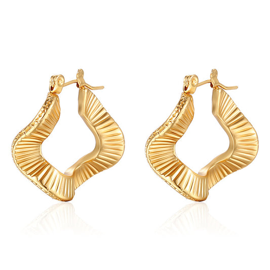 Fashionable Stainless Steel Hoop Earring Tarnish Free Jewelry Hoop Earring 18K Gold Plated Irregular Wave Hoop Earring for Women